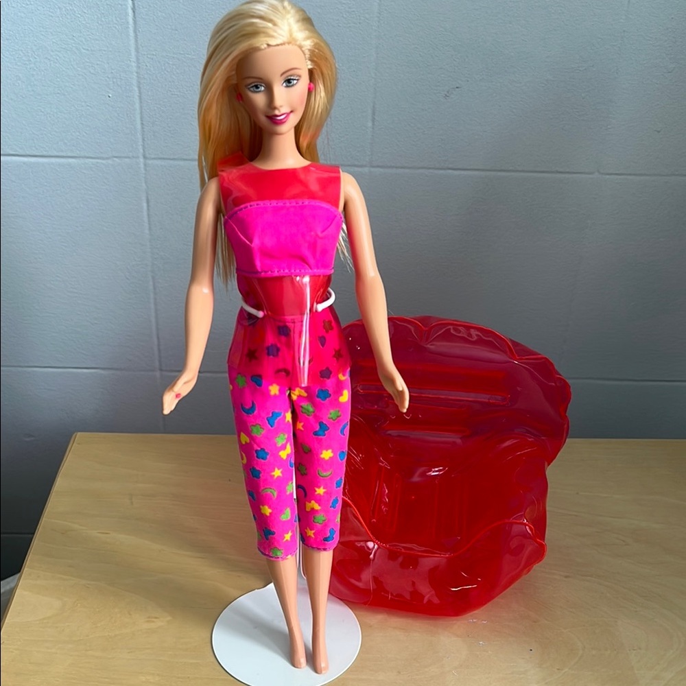 Sit & Style Barbie